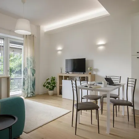 Pio Vatican Flat *